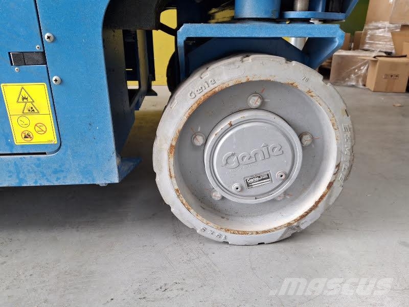 Genie GS-2646 E-DRIVE Škarjaste dvižne ploščadi