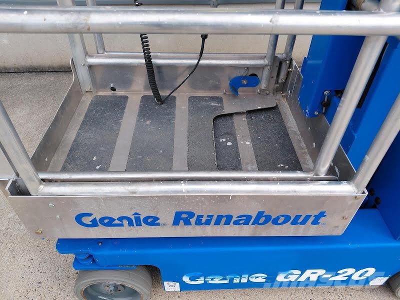 Genie GR-20 رافعات السارية الرأسية