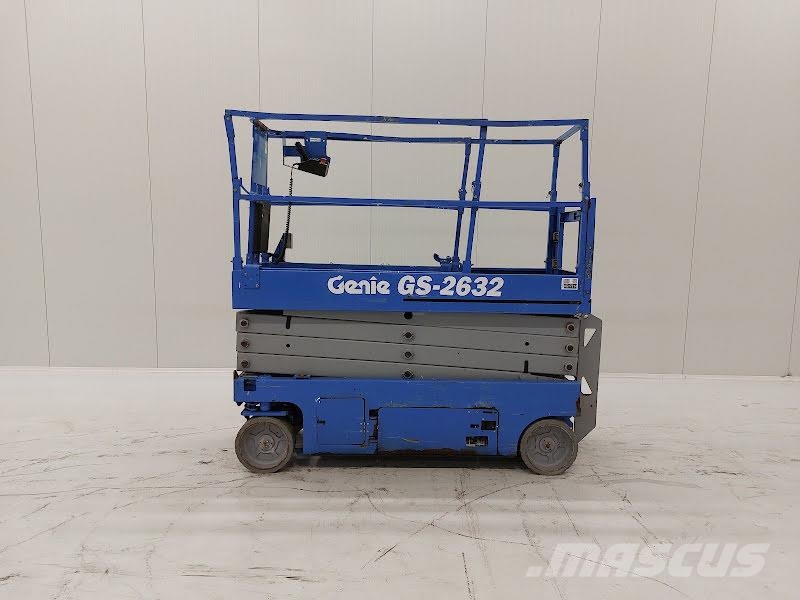 Genie GS-2632 Ollós emelők