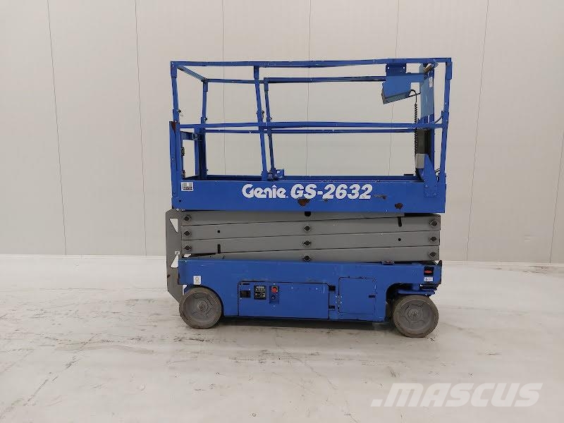 Genie GS-2632 Ollós emelők