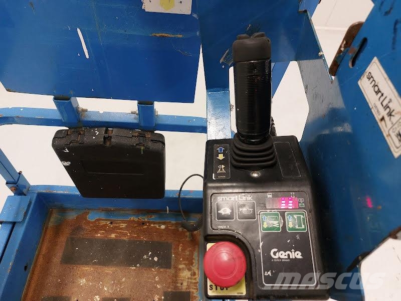 Genie GS-2632 Ollós emelők