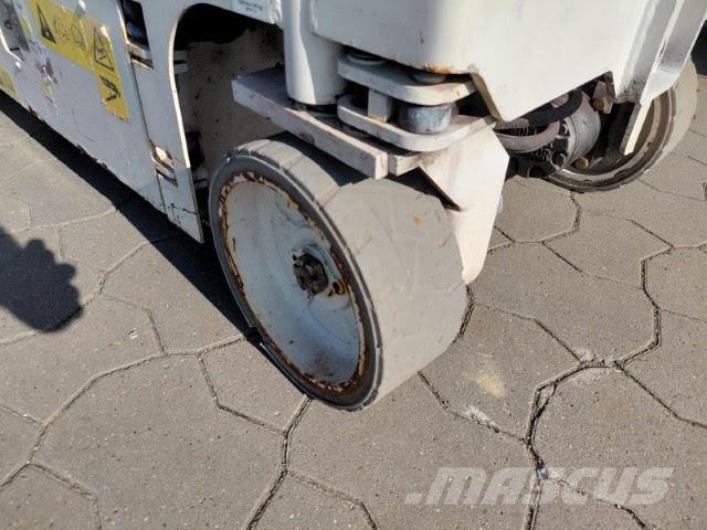 Genie GS-1532 رافعات مقصية الشكل