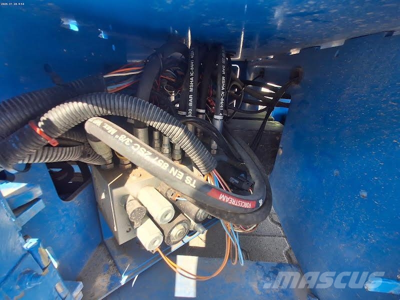 Genie GS-2646 Scissor lifts