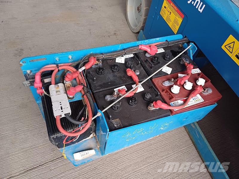 Genie GS-2646 Scissor lifts