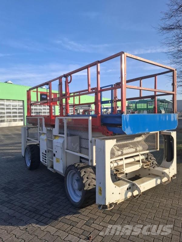 Genie GS-3390 RT Žirkliniai keltuvai