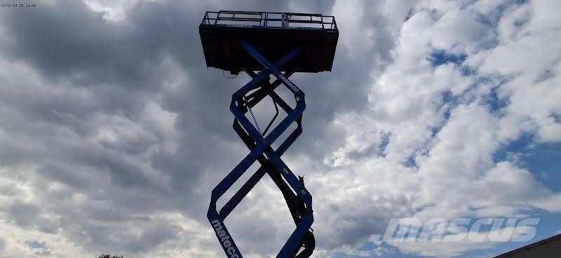 Genie GS-3390 RT Scissor lifts