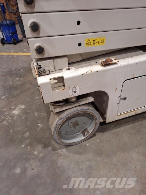 Genie GS-4047 Scheren-Arbeitsbühnen