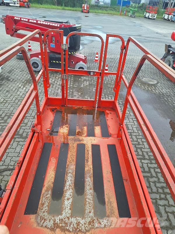 Genie GS-4047 Scissor lifts