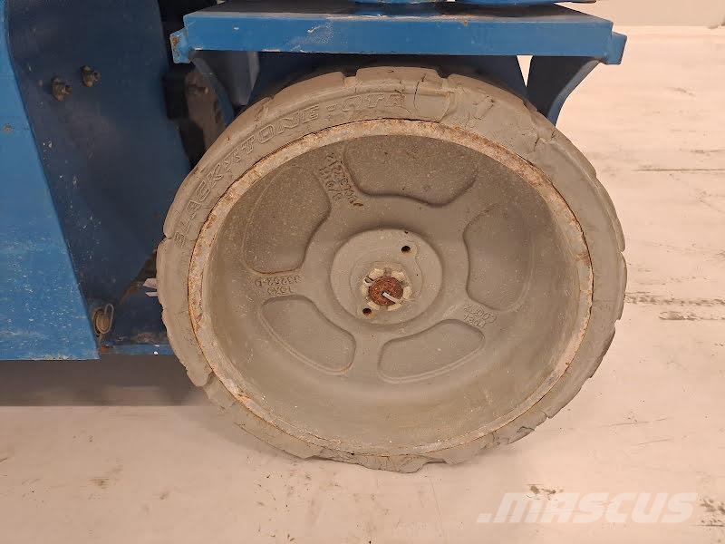 Genie GS-4047 剪叉式升降机