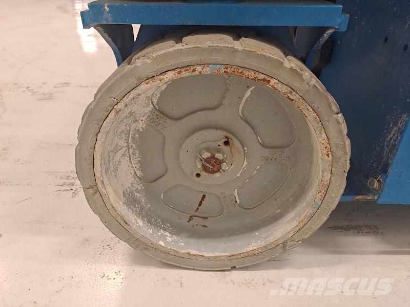 Genie GS-4047 剪叉式升降机
