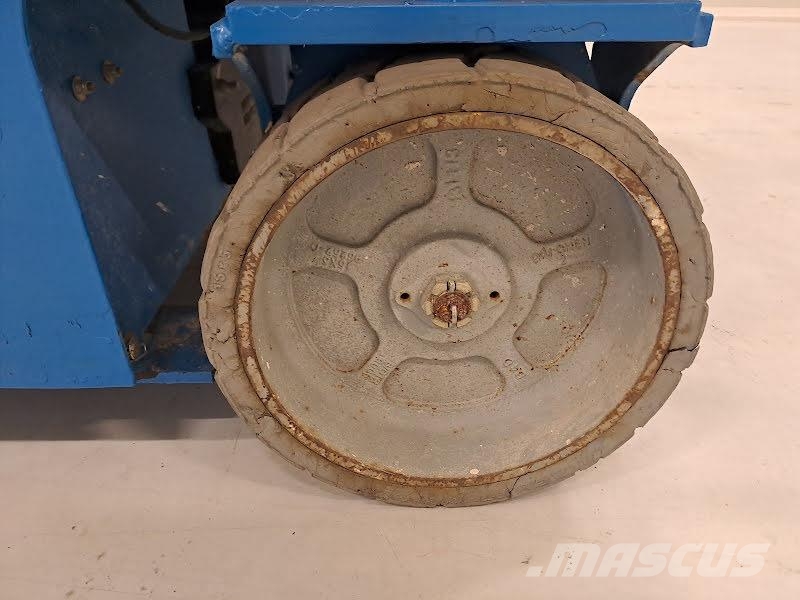 Genie GS-4047 剪叉式升降机