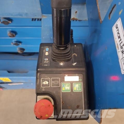 Genie GS-4047 رافعات مقصية الشكل