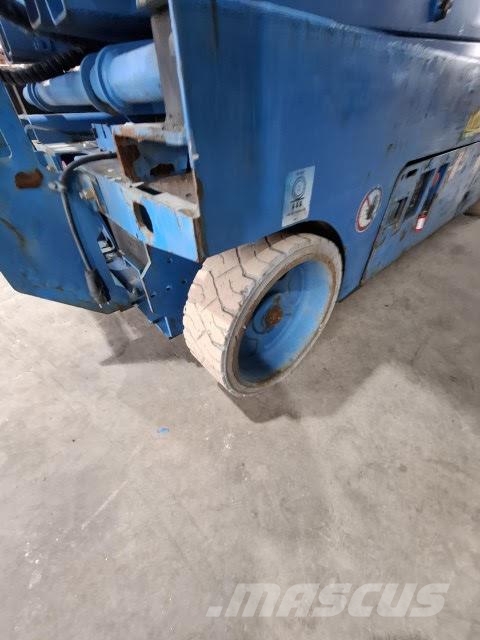 Genie GS-4047 剪式升降機