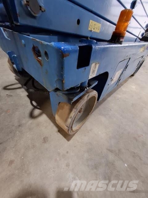 Genie GS-4047 剪式升降機