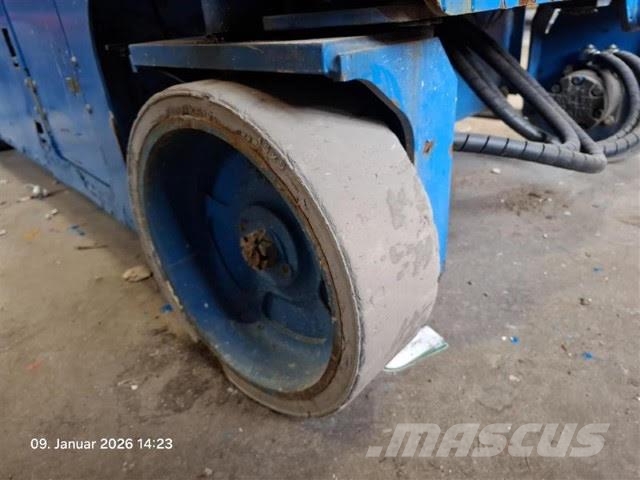 Genie GS-4047 Scheren-Arbeitsbühnen
