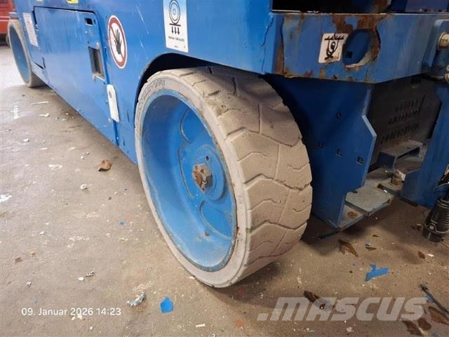 Genie GS-4047 Scheren-Arbeitsbühnen