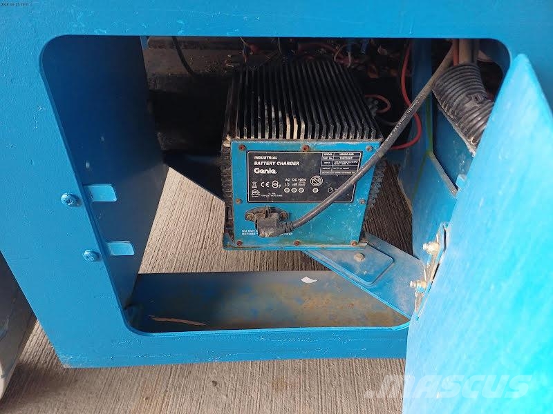 Genie GS-4047 Scheren-Arbeitsbühnen