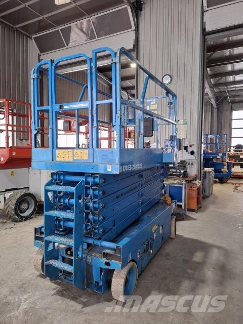 Genie GS-4047 剪式升降機