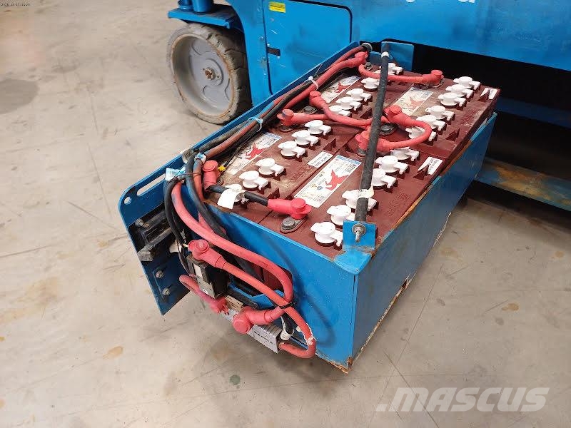 Genie GS-4047 Nůžková zvedací plošina