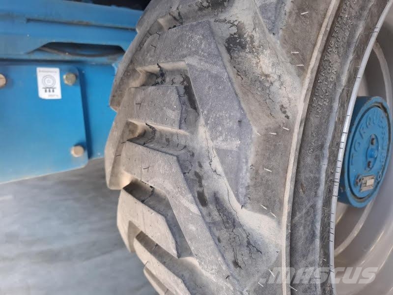 Genie GS-4390 RT Ανυψωτήρες ψαλιδωτής άρθρωσης