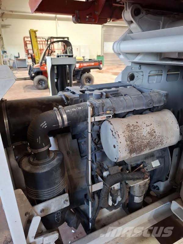 Genie GS-4390 RT Platforme foarfeca