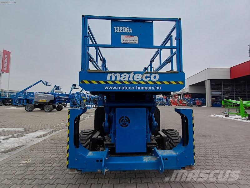 Genie GS-4390 RT Scissor lifts