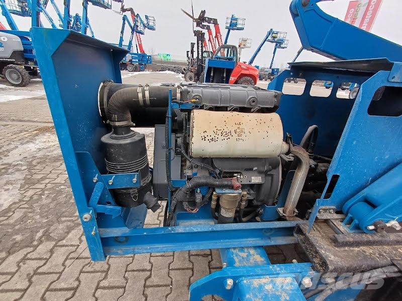 Genie GS-4390 RT Scissor lifts