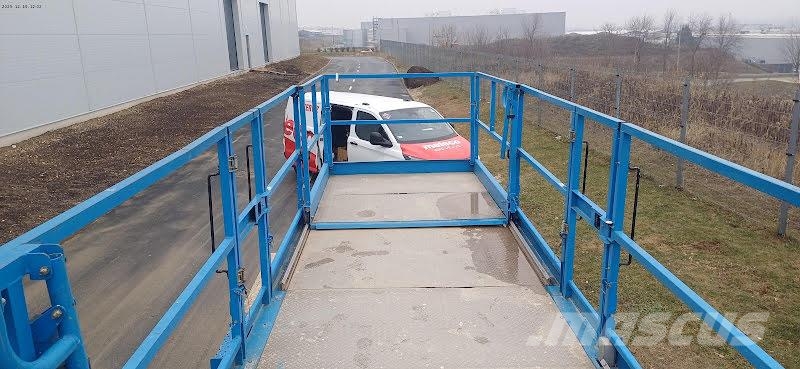 Genie GS-4390 RT Scissor lifts