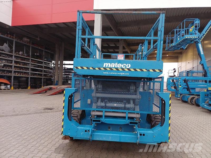 Genie GS-4390 RT 가위형 리프트