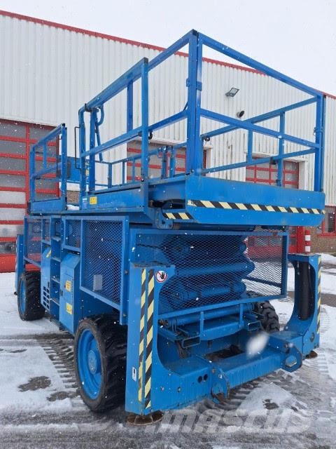 Genie GS-4390 RT Žirkliniai keltuvai