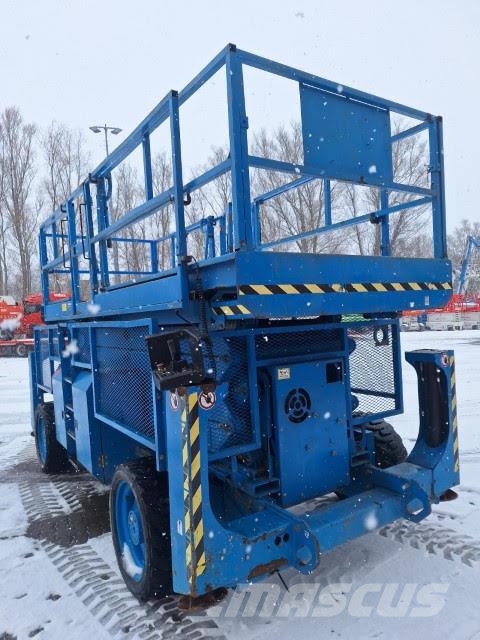 Genie GS-4390 RT Žirkliniai keltuvai