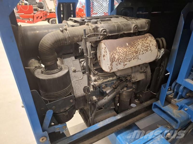 Genie GS-4390 RT Schaarhoogwerkers