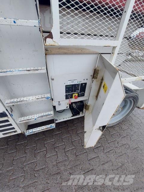 Genie GS-4390 RT Žirkliniai keltuvai