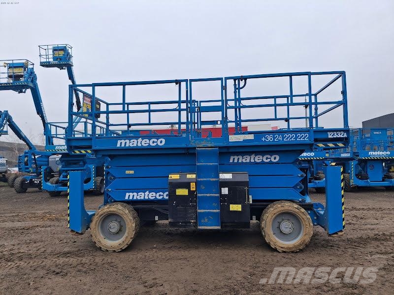 Genie GS-4390 RT Scissor lifts