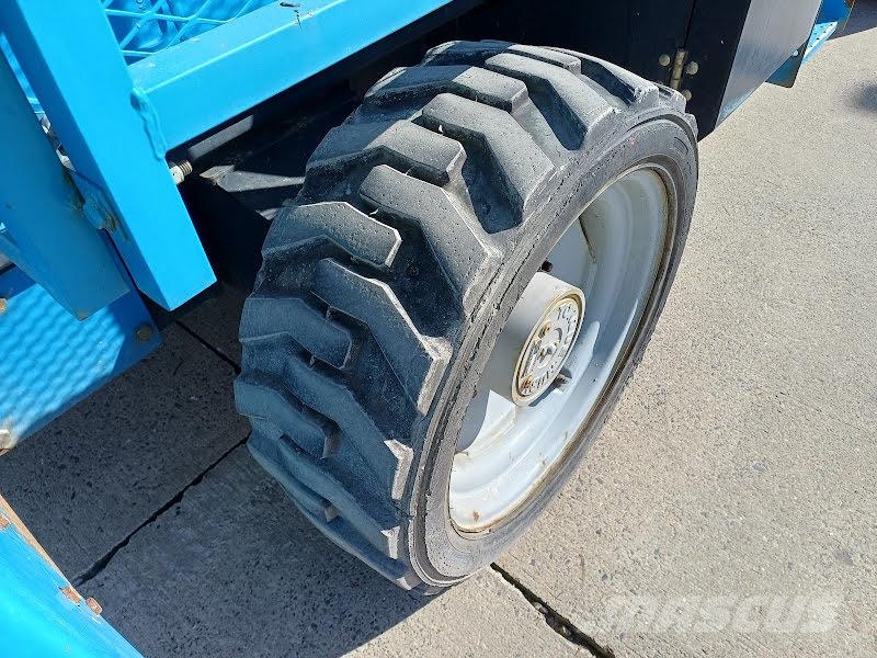 Genie GS-5390 RT Šķerveida pacēlāji