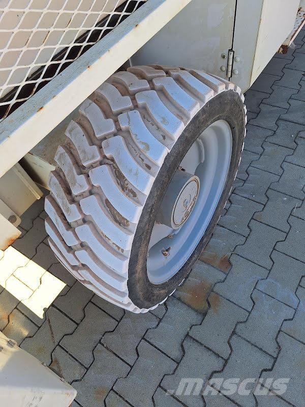 Genie GS-5390 RT Šķerveida pacēlāji
