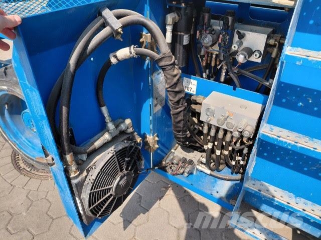 Genie GS-5390 RT Scheren-Arbeitsbühnen