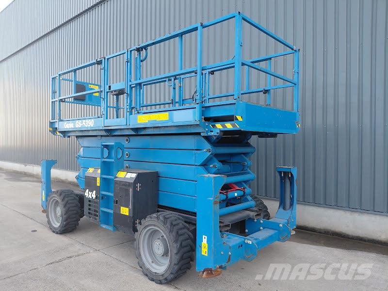 Genie GS-5390 RT Šķerveida pacēlāji