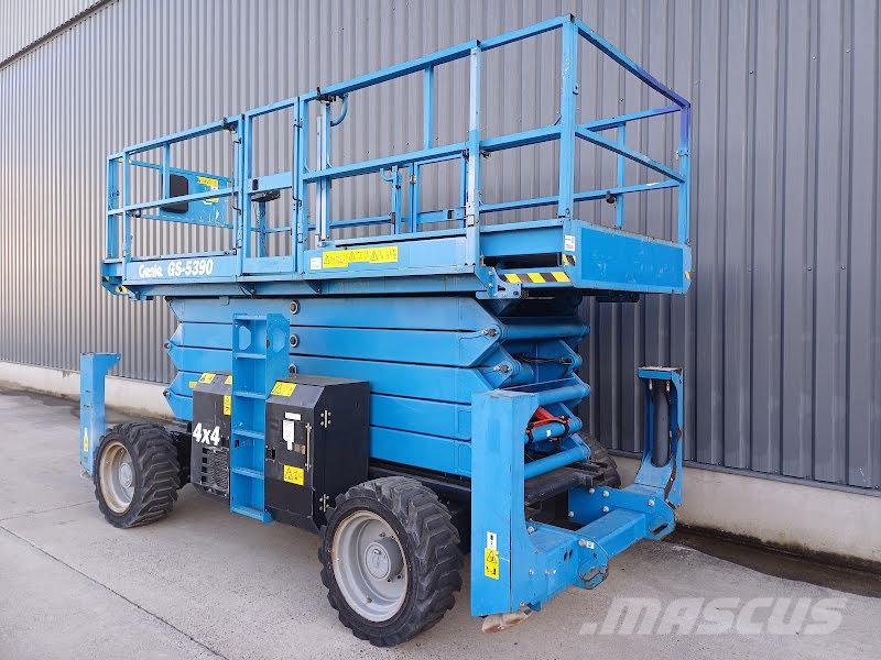 Genie GS-5390 RT Nacelle ciseaux