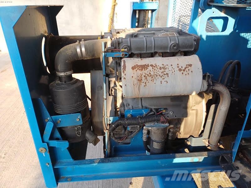 Genie GS-5390 RT 剪式升降機