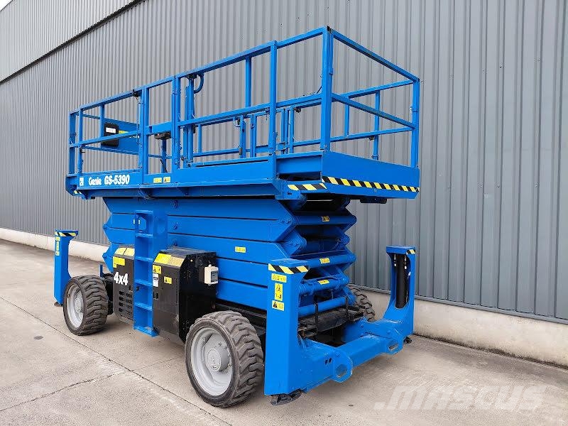 Genie GS-5390 RT Šķerveida pacēlāji