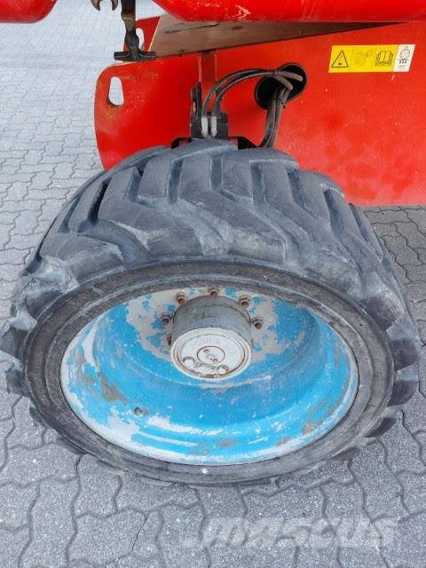 Genie S-65 Teleskopbühnen