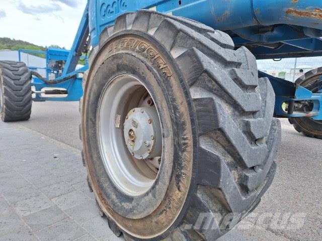 Genie Z-135/70 관절형 전동이동 리프트