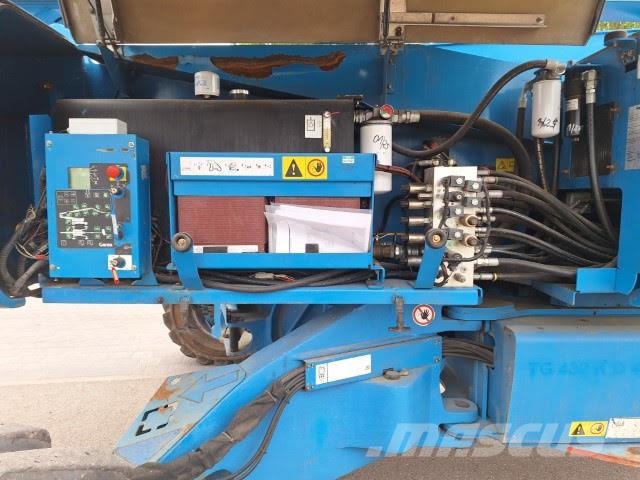Genie Z-135/70 관절형 전동이동 리프트
