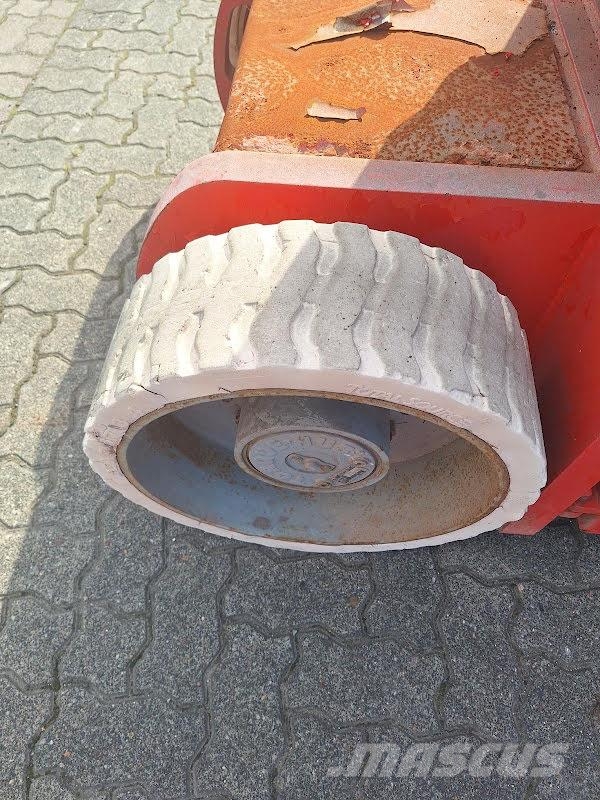 Genie Z-30/20N RJ Karos emelők