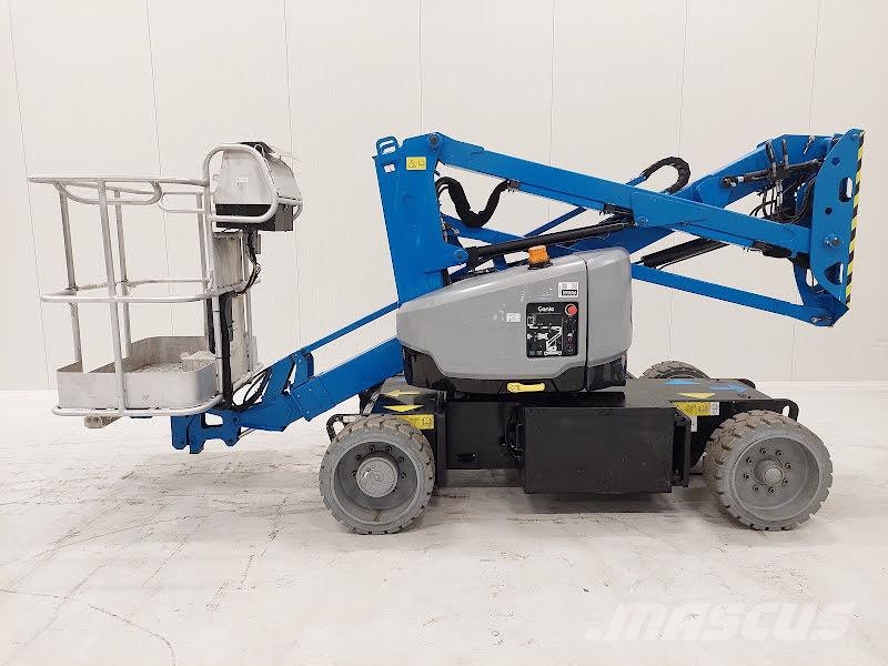 Genie Z-33/18 Iseliikuvad poomtõstukid