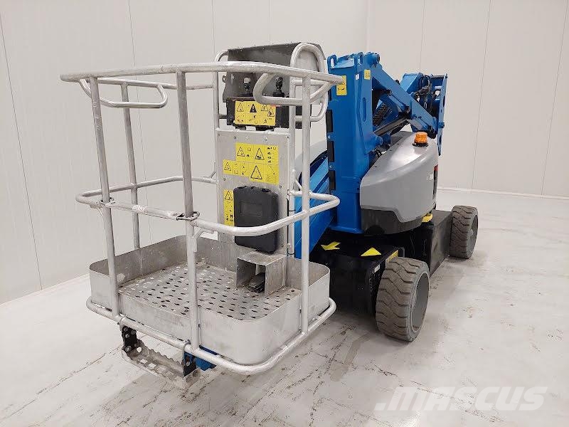 Genie Z-33/18 Iseliikuvad poomtõstukid