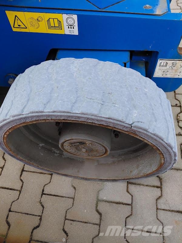 Genie Z-40/23N RJ رافعات سلة مفصلية