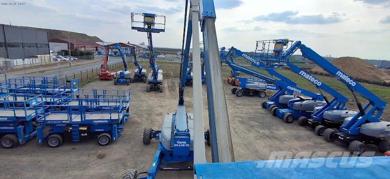 Genie ZX-135/70 Gelenkteleskoparbeitsbühnen
