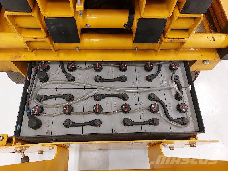 Haulotte COMPACT 14 Käärtõstukid